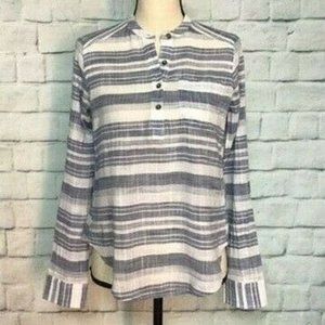 Hollister Women's Blouse Color  Blue/White Boho Size XS Long sleeve *